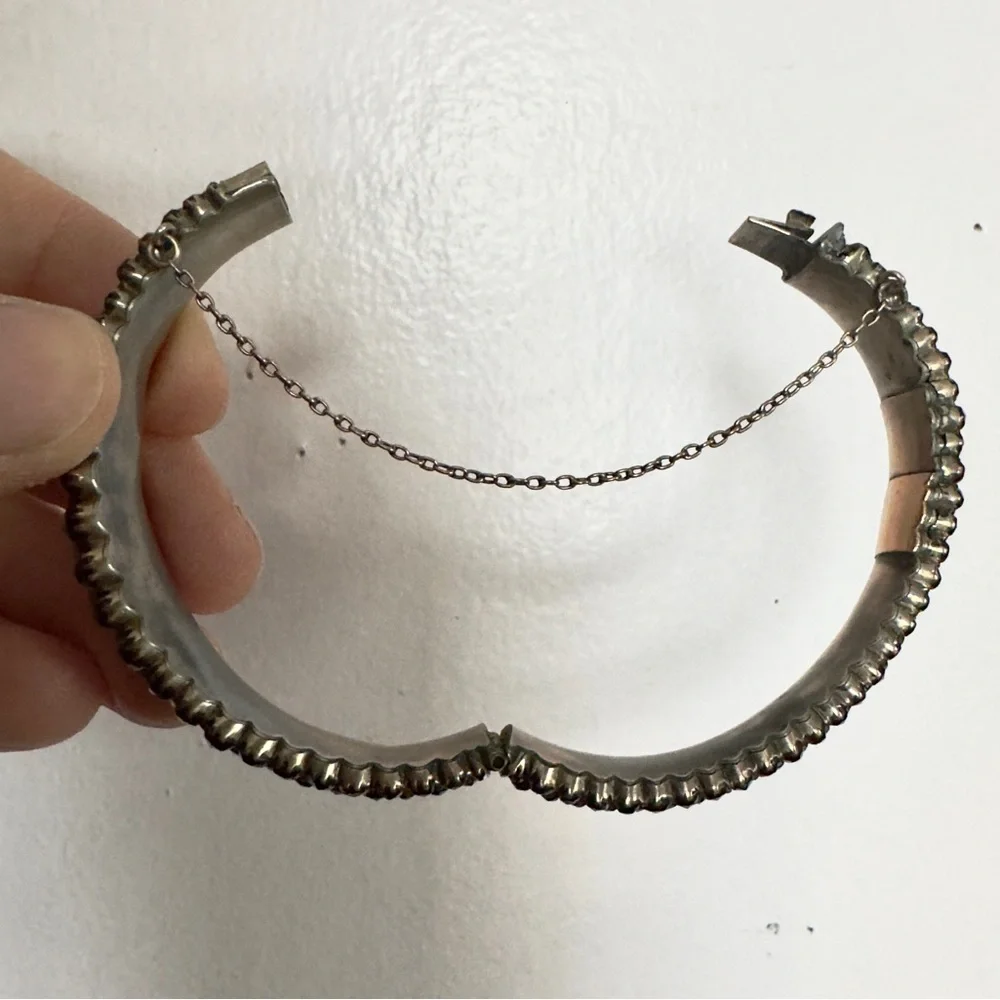 Antique Sterling bohemian Garnet Hinge Bracelet - Picture 5 of 9